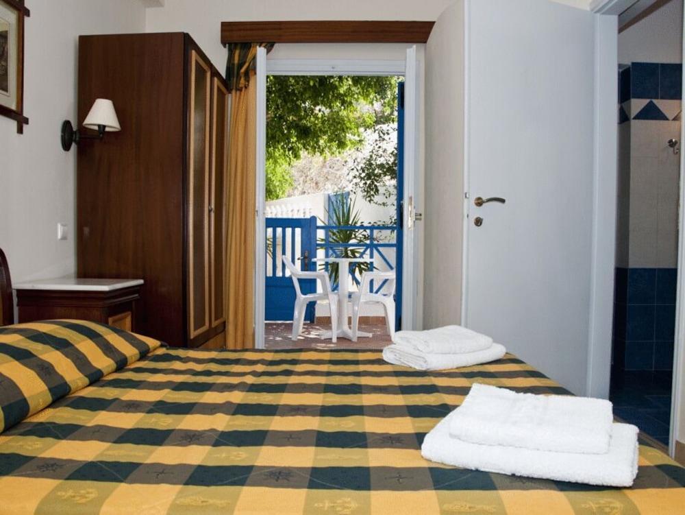 Karidis Hotel Kamári Kültér fotó