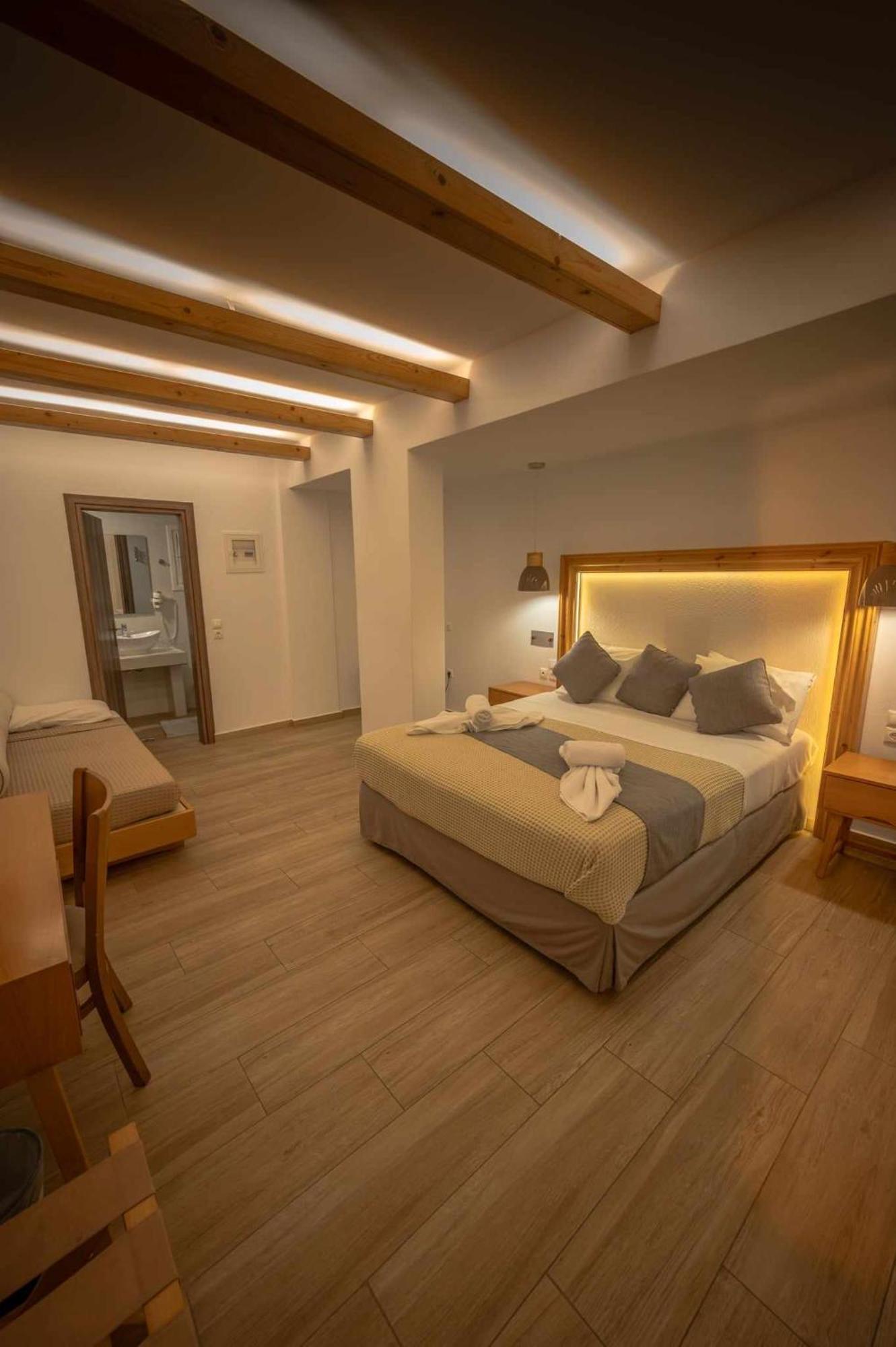 Karidis Hotel Kamári Kültér fotó