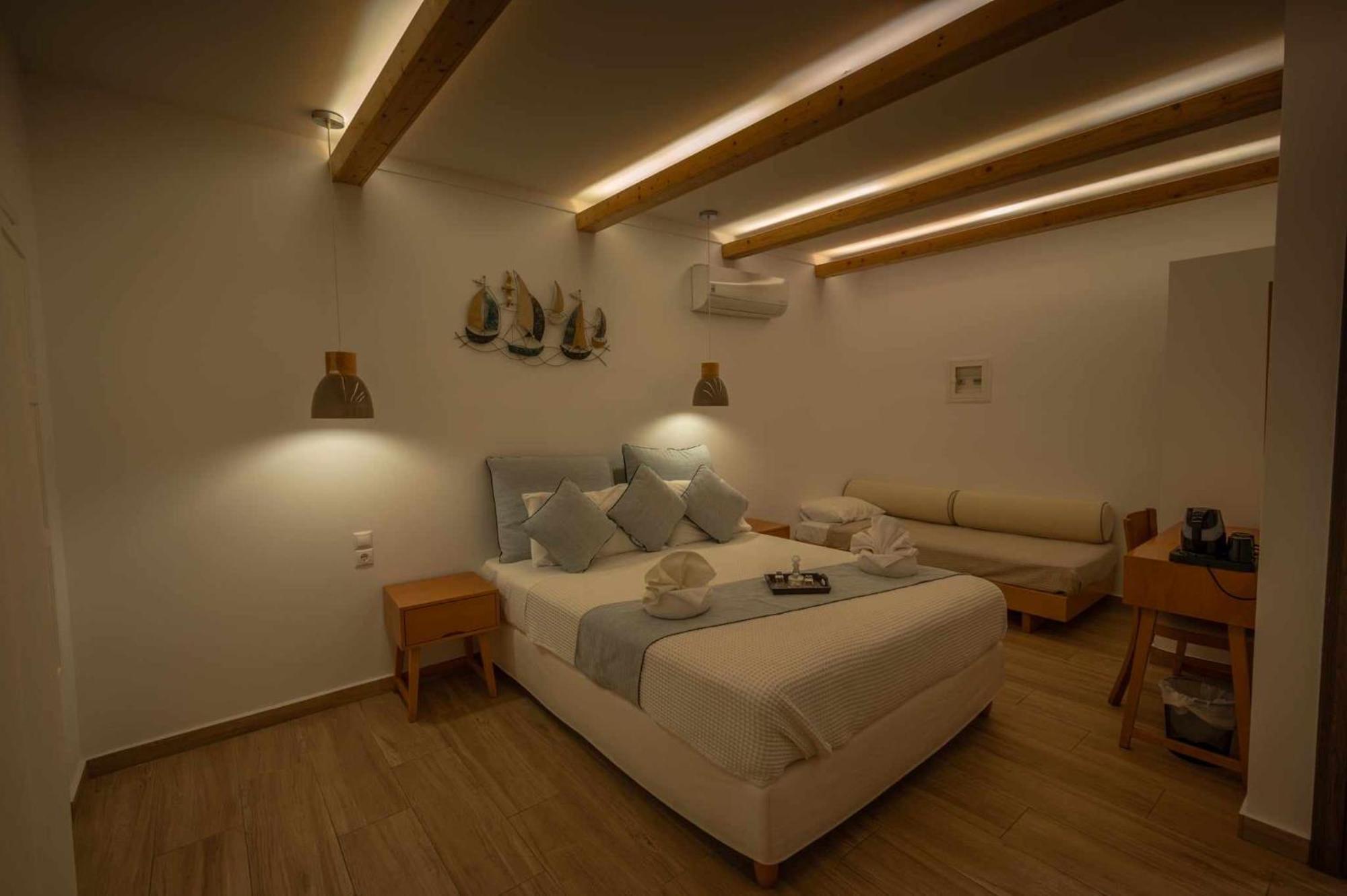 Karidis Hotel Kamári Kültér fotó