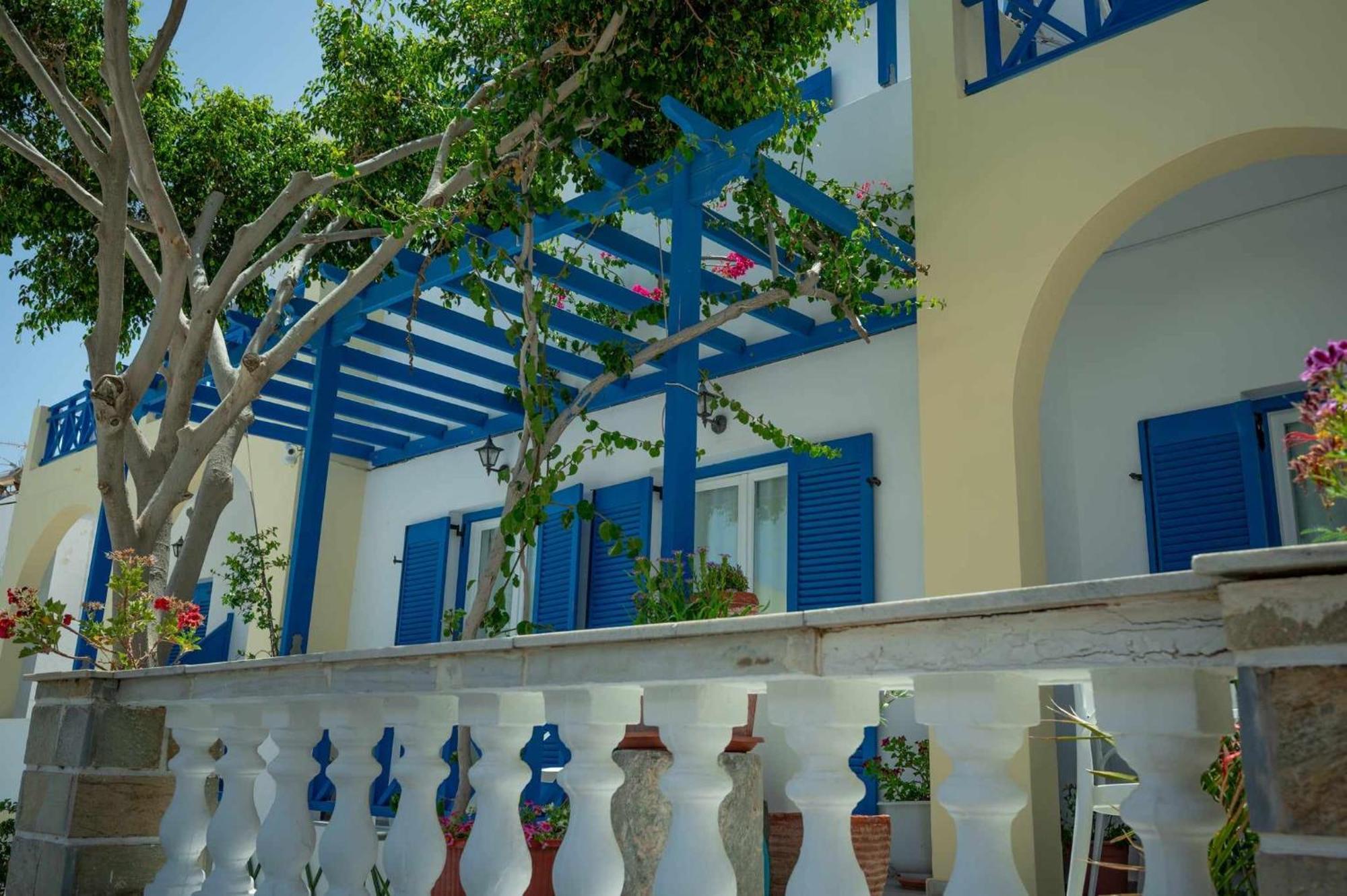 Karidis Hotel Kamári Kültér fotó