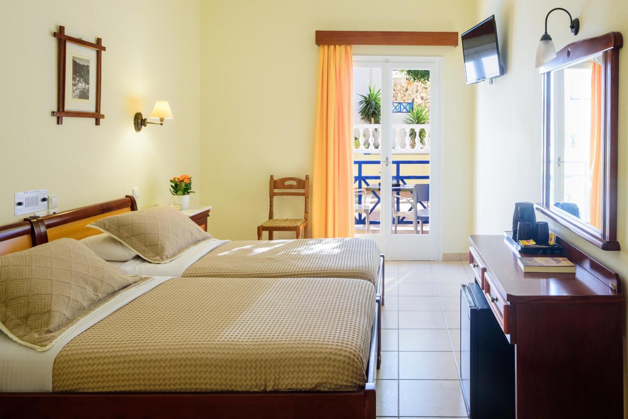 Karidis Hotel Kamári Kültér fotó