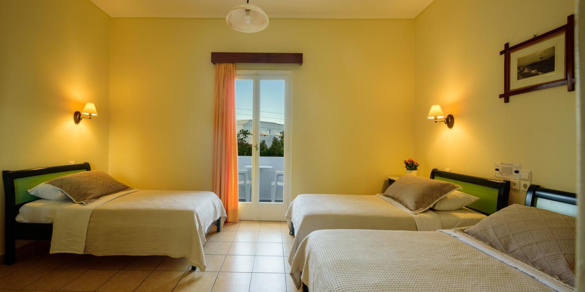 Karidis Hotel Kamári Kültér fotó