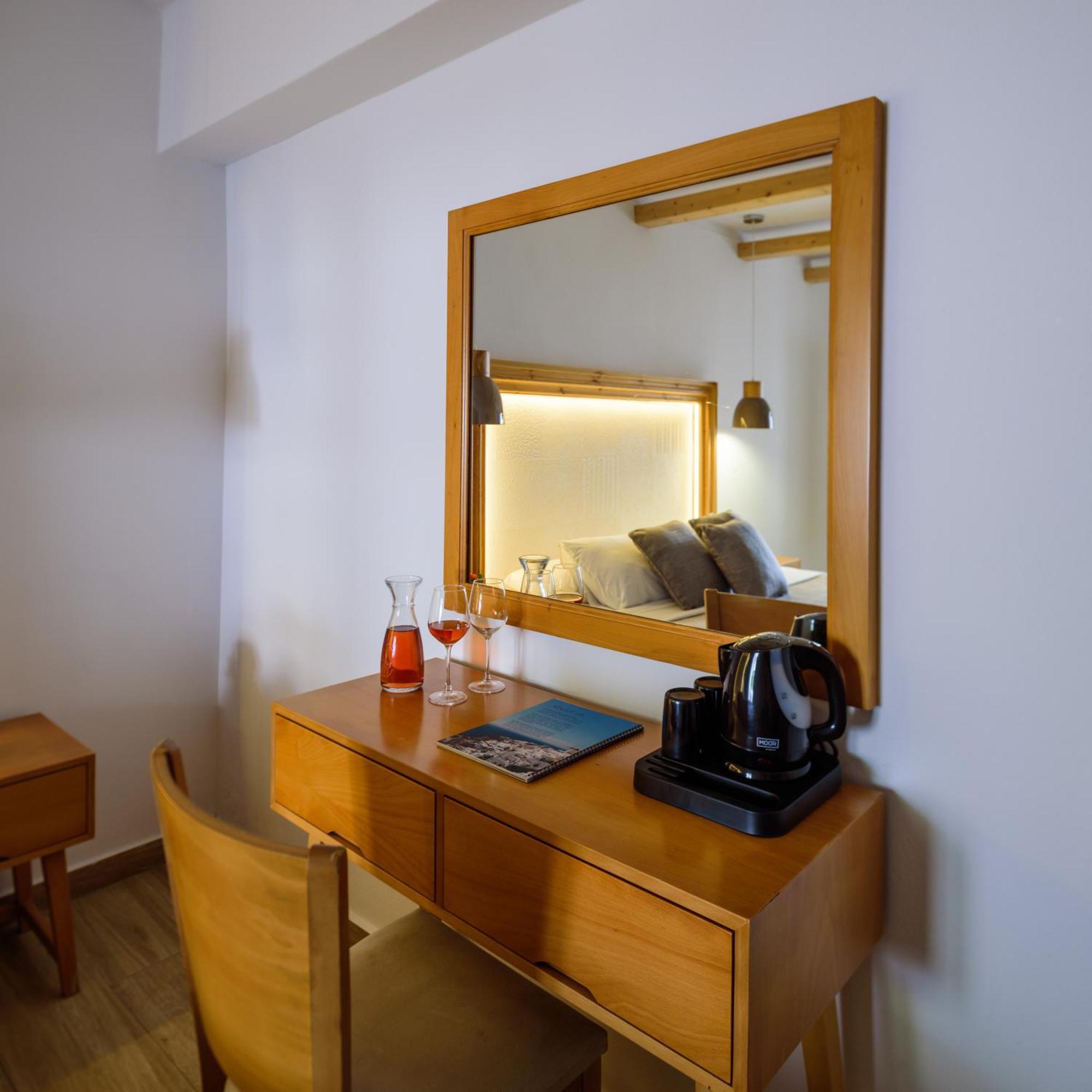 Karidis Hotel Kamári Kültér fotó